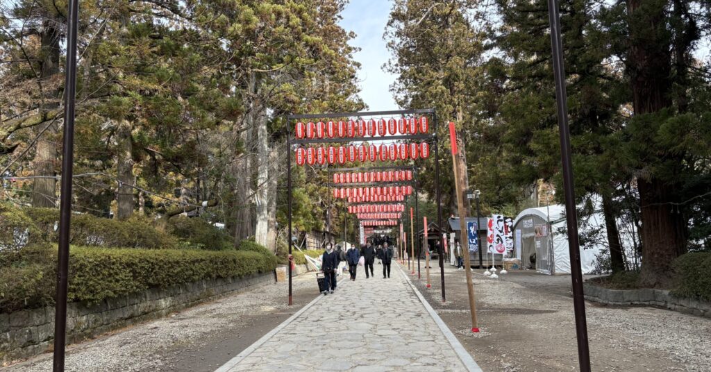 大崎八幡宮参道